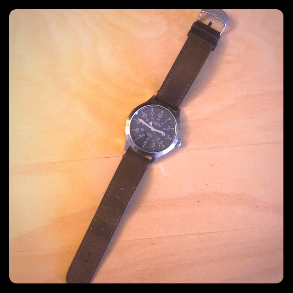 TIMEX Expedition watch - Picture 1 of 2
